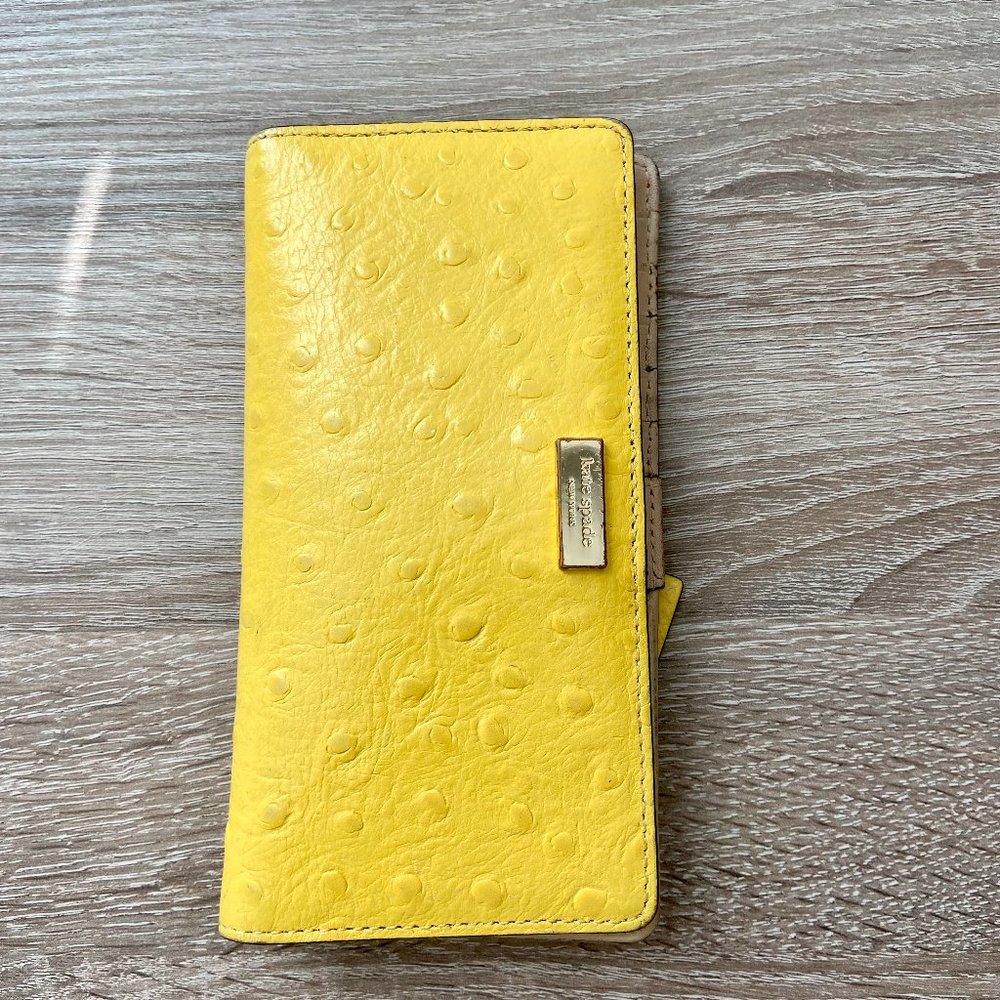 Kate spade slim bifold wallet